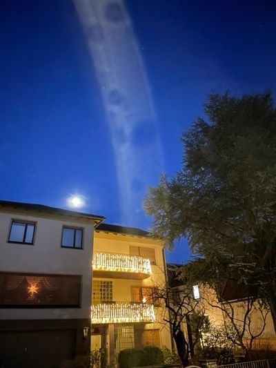 Light over house in Dittelbrunn, Hauptstrasse 80, on 2.12.2025